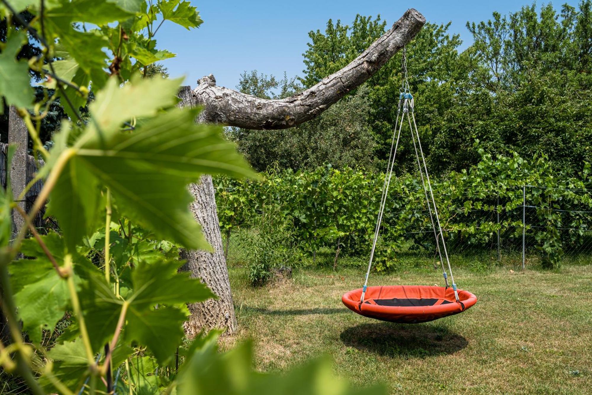 Szuerke Vendeghaz Balatonkenesen Leilighet Eksteriør bilde